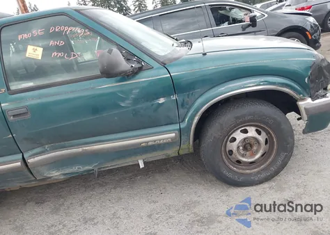 1998 Chevrolet Blazer Lt z USA, uszkodzony, nr VIN 1GNDT13W9W2136128